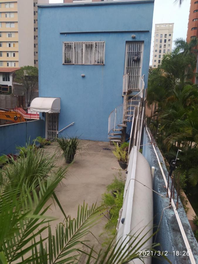Quarto Quádruplo com Banheiro Privativo