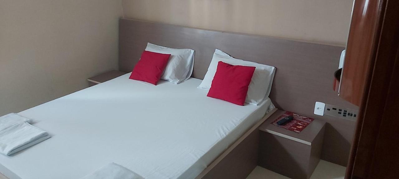 Quarto Duplo