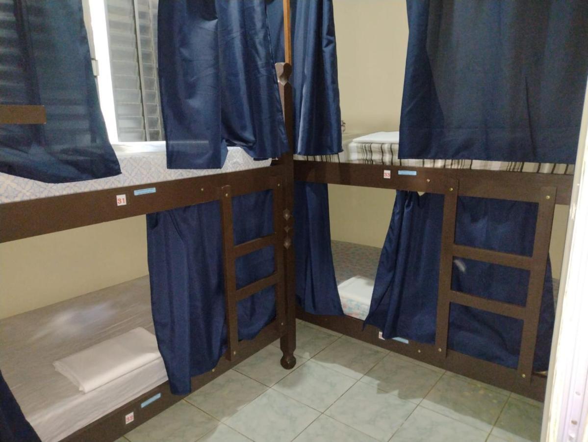 Cama em Beliche num Dormitório Misto
