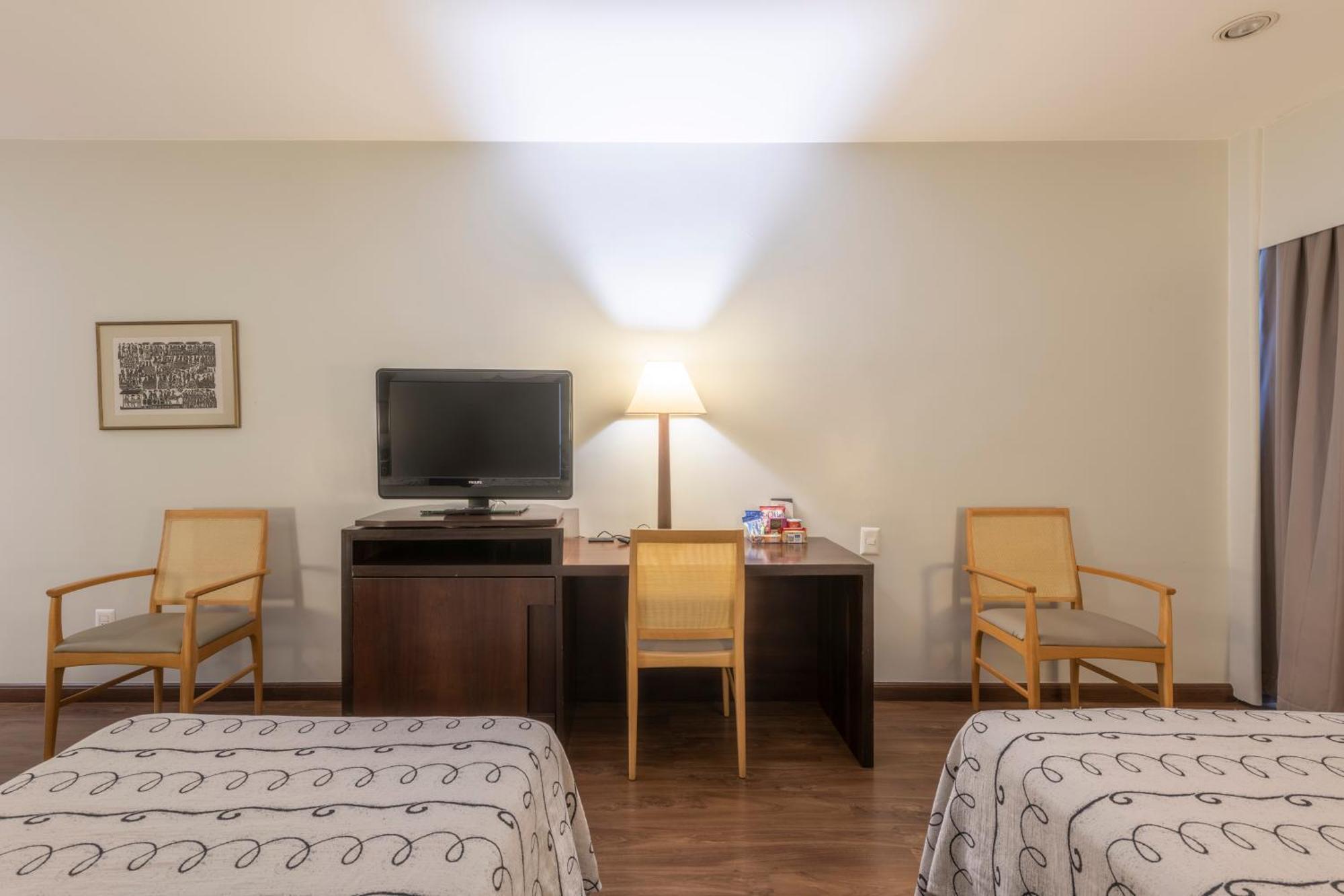 Suite Júnior