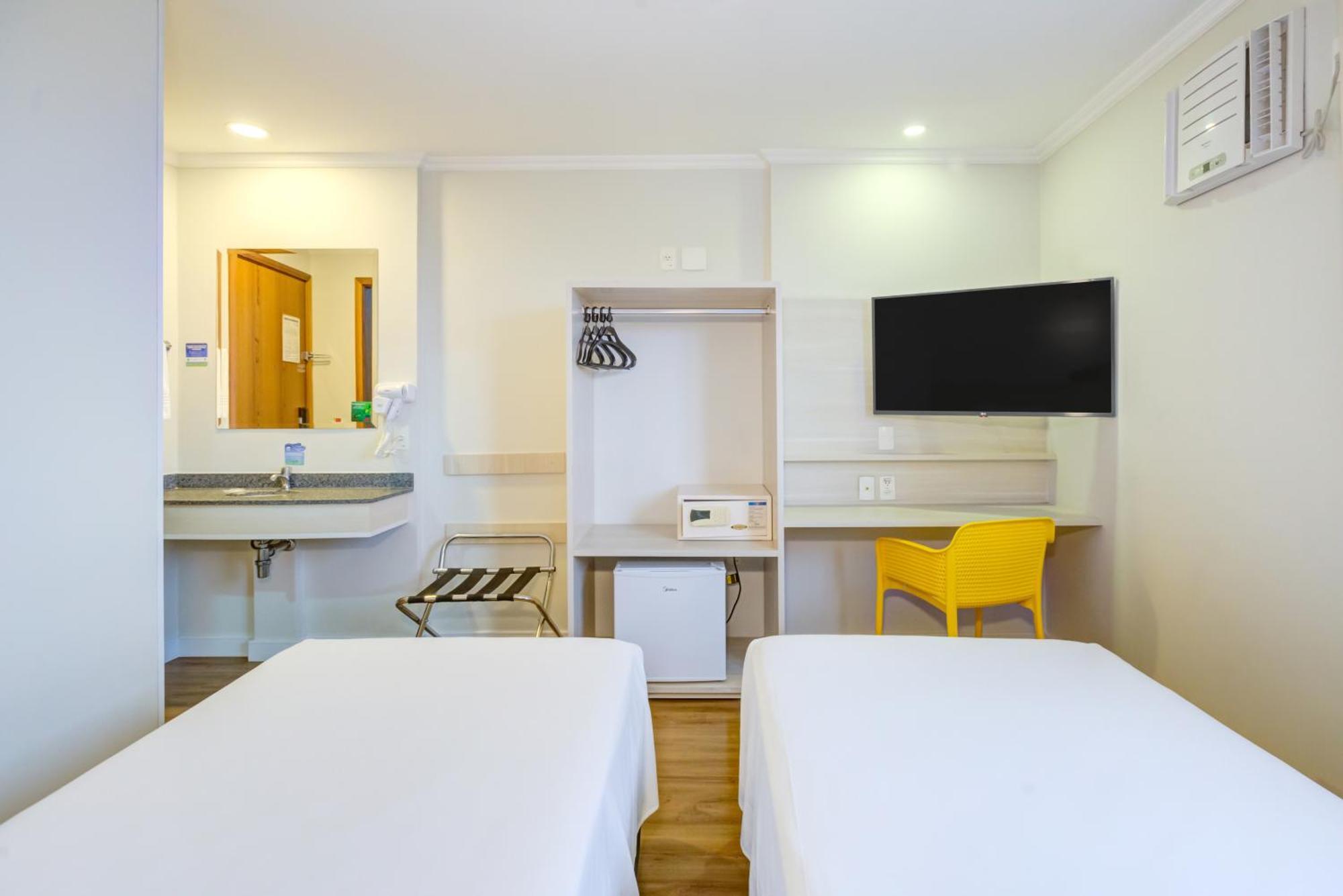 Quarto Twin