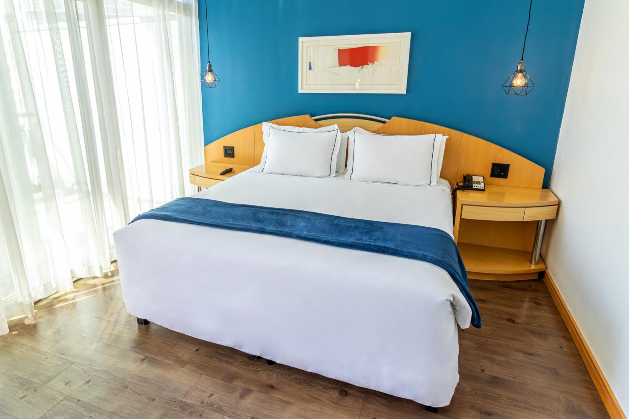 Suite com Varanda