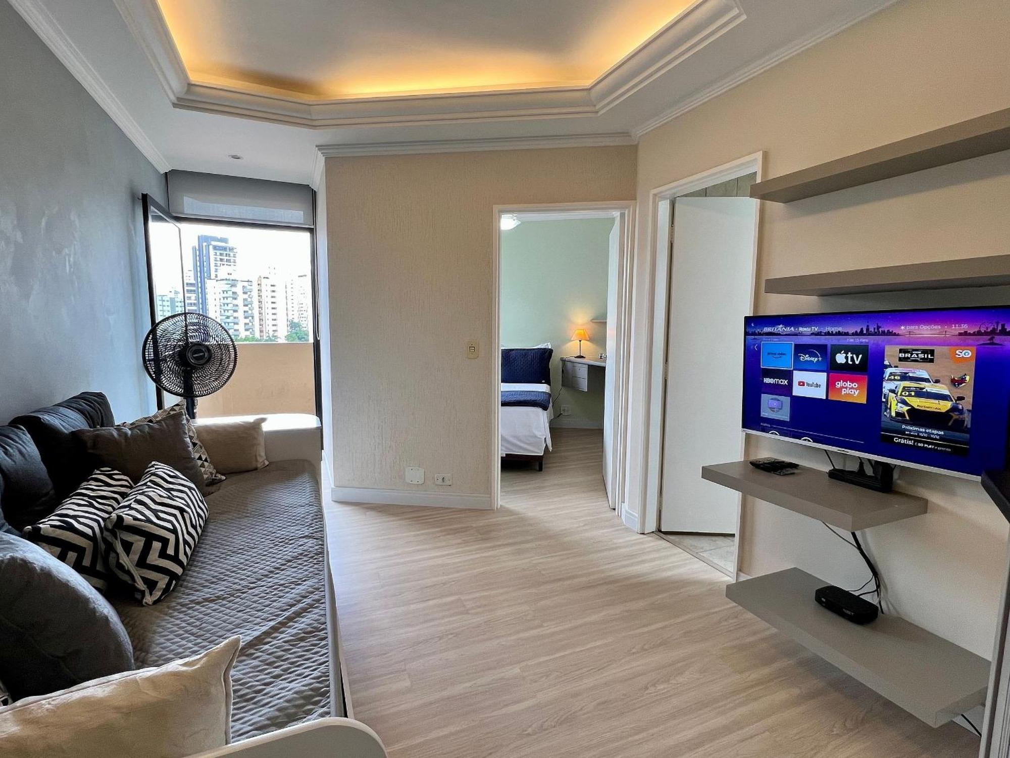 Apartamento Estúdio com Varanda