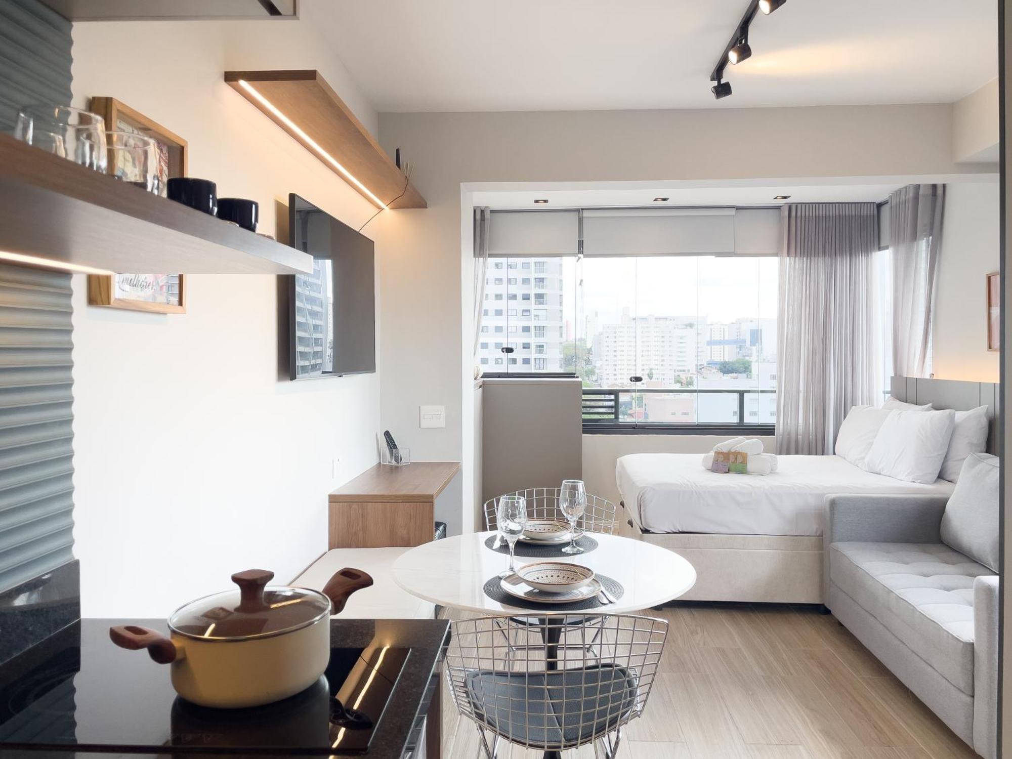 Estúdio com Sofá-Cama