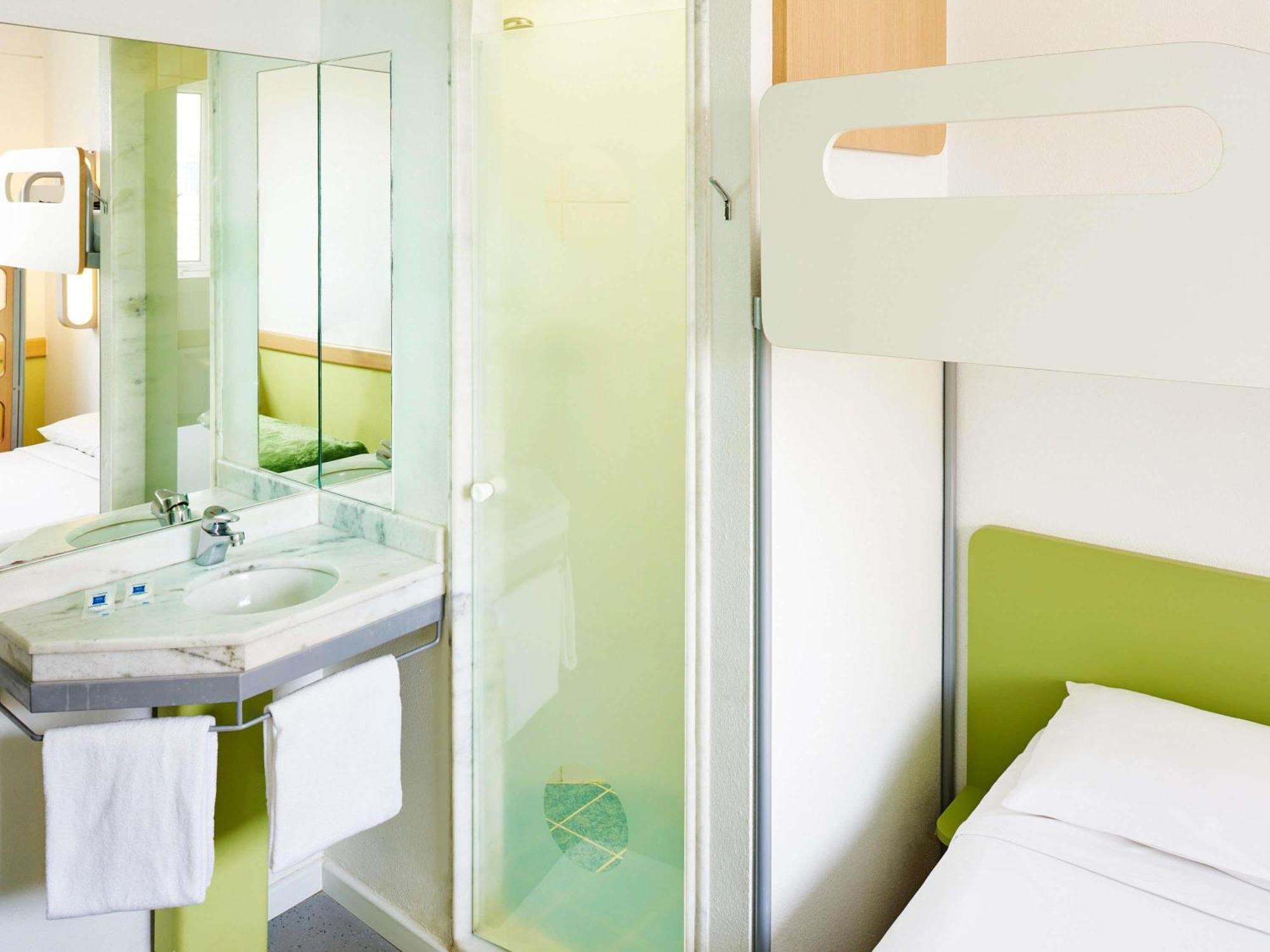 Apartamento Standard com Cama com Gavetão