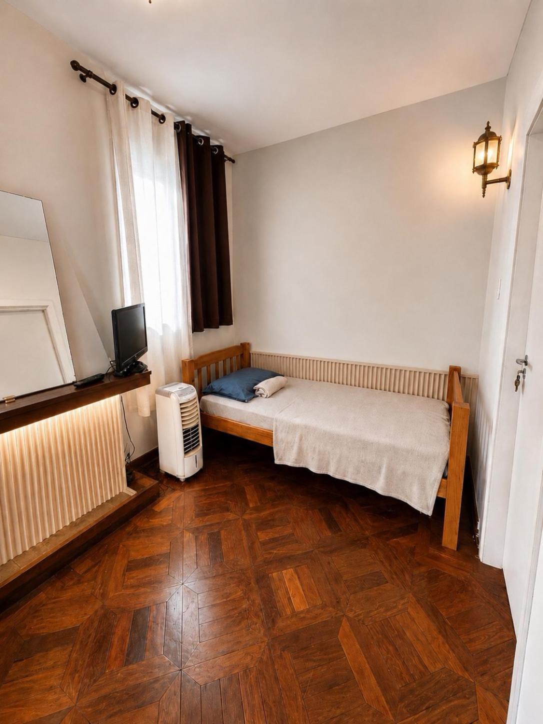 Quarto Duplo Amplo