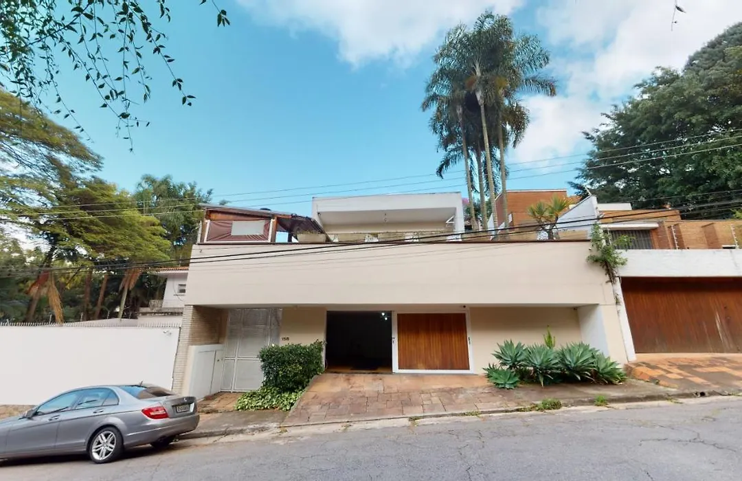 Becas House-1