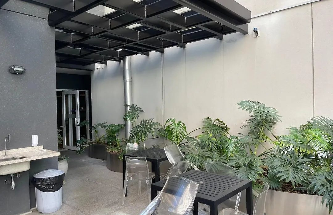 Studio Moderno próximo ao Metrô-1
