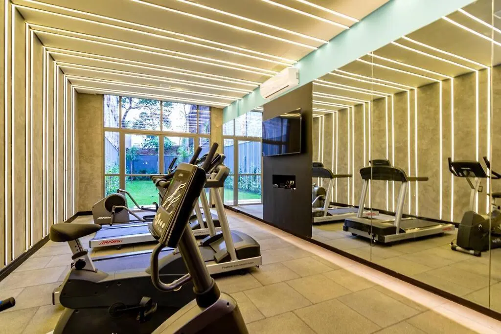 Studio com Ar-Condicionado e Sacada para relaxar-1