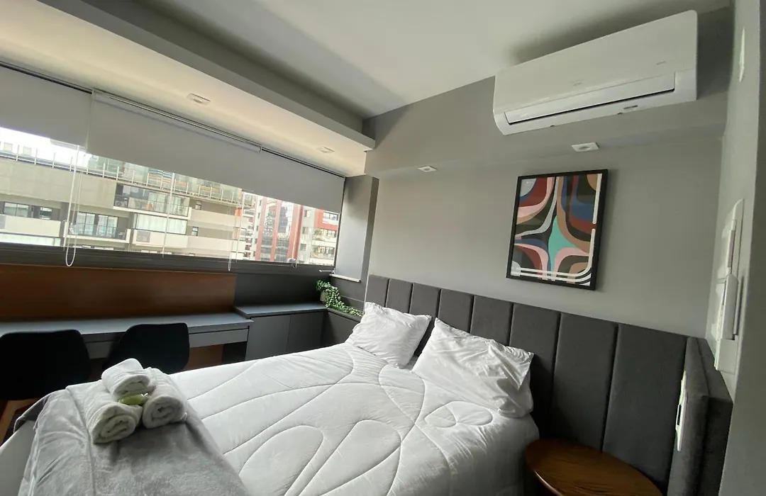 Studio Oscar Freire, na rua mais luxuosa de SP!1120-1