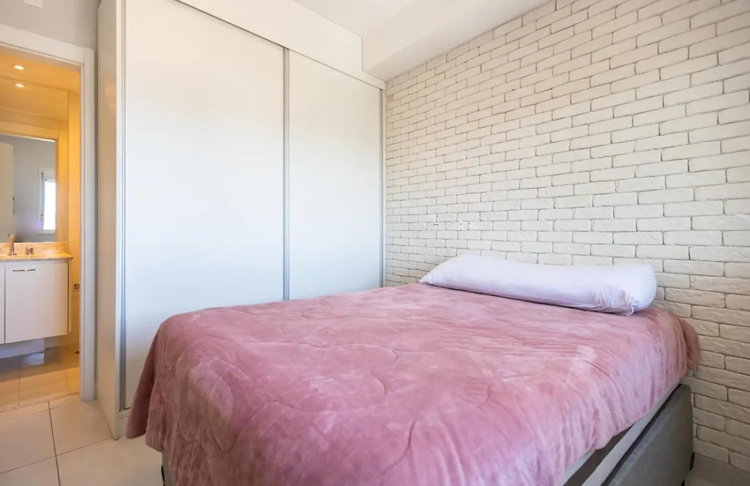2 Dorms Andar Alto com Piscina aquecida PINHEIROS - 5 Pessoas-1