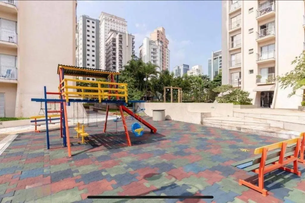 Flat com banheira na Vila Olímpia - SP-1