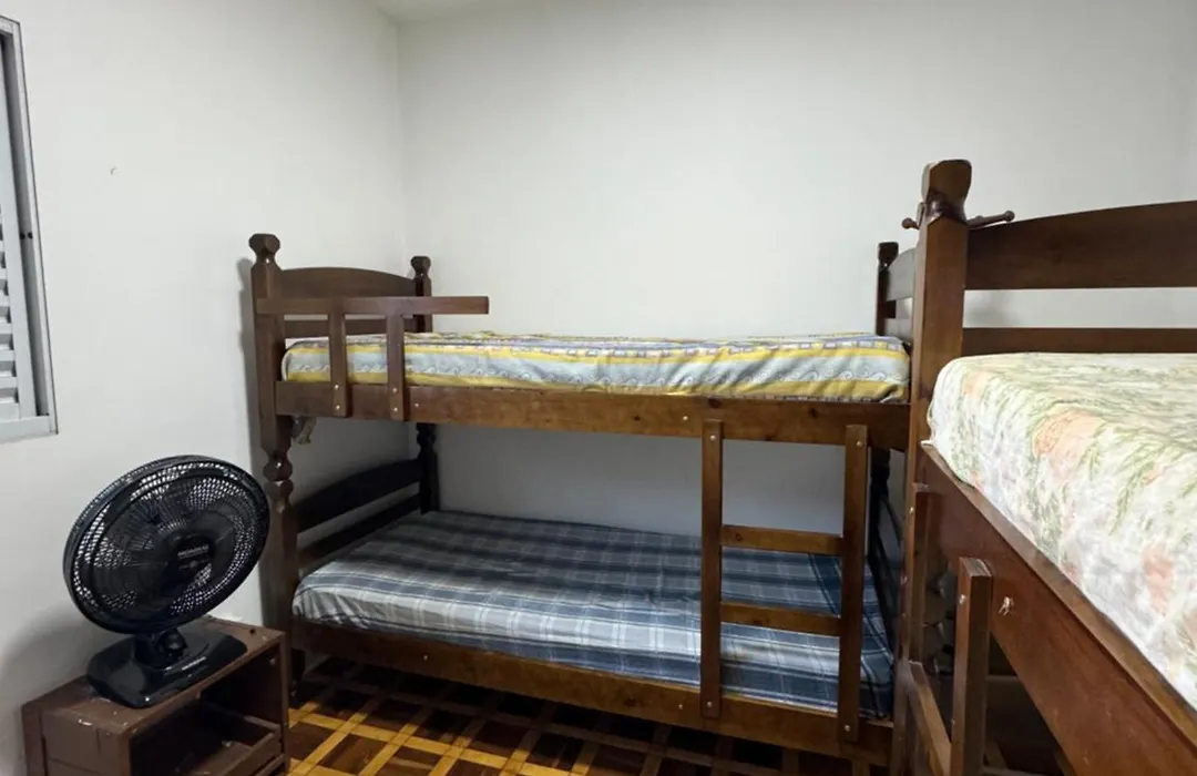 Quarto privativo ótima localização-1