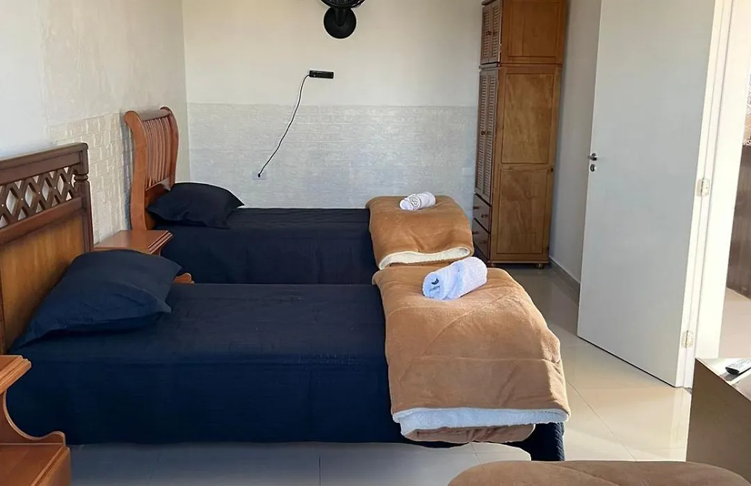 Casa 5 próximo ao autódromo-1