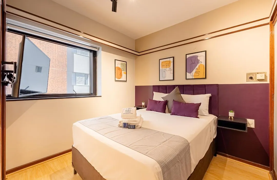 Easy Star - Charmoso flat no classico Jardim Paulista - HR01I-1