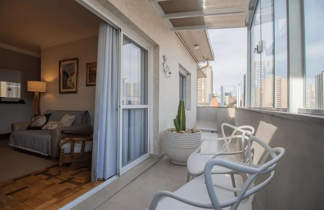 100 metros bem espaçoso com terraço, garagem e ar-1