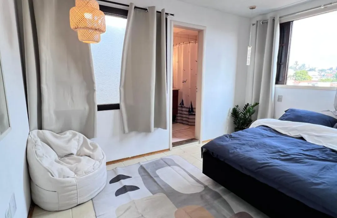 Casa Espaçosa na Vila Romana-1