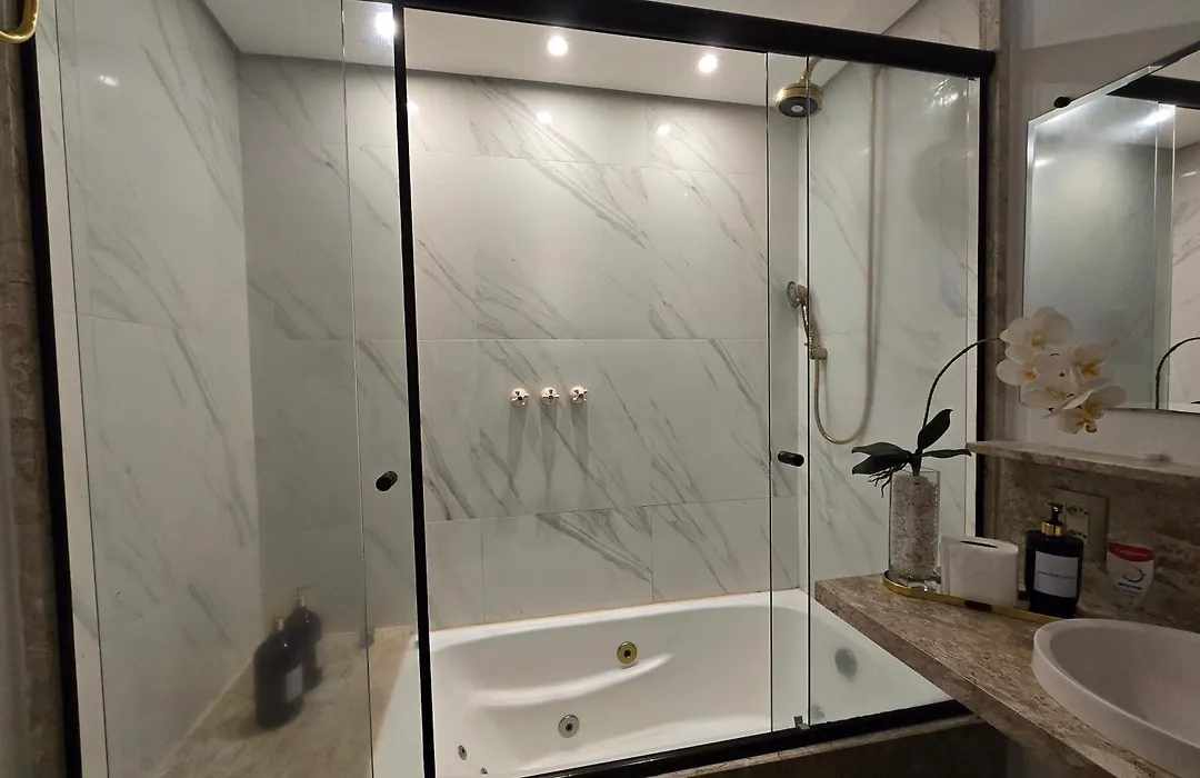 Sanches Coo - Jardins Flat com hidro, academia e piscina-1