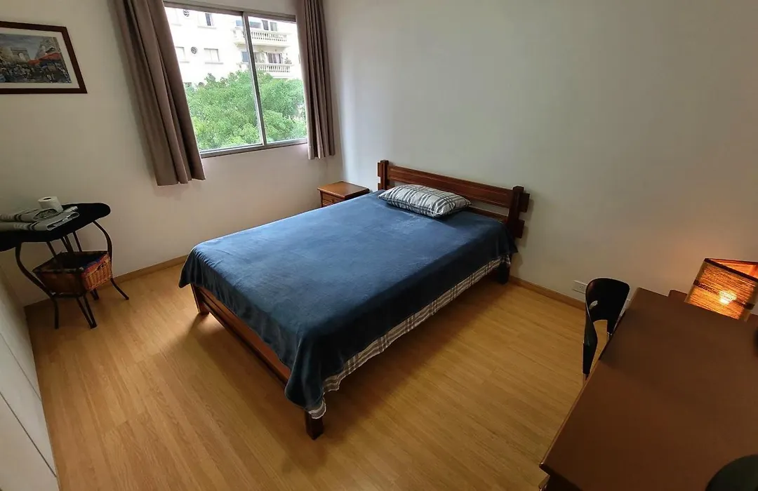 Quarto e banheiro privativos no Jardins-1