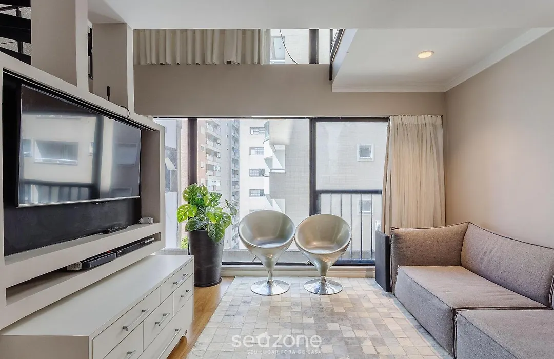 Apartamento c/ Piscina a 260m Av. Paulista CSP0407-1