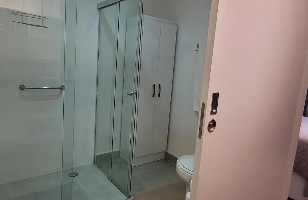Studio prox metro Alto da Boa Vista 213-1