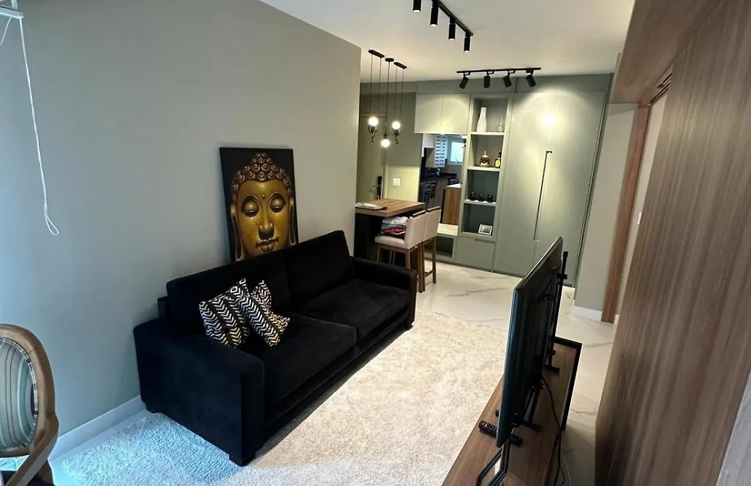 Apartamento Luxo Moderno e Conveniente com Garagem-1