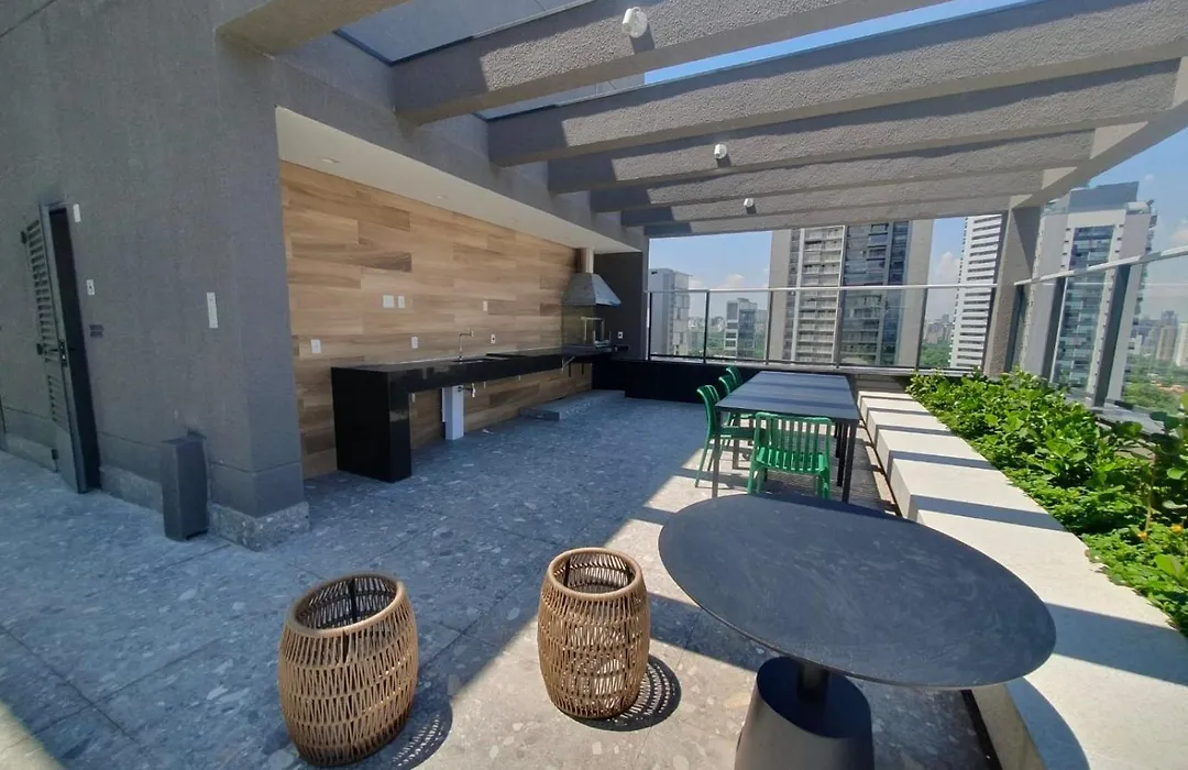 Studio com piscina a 6 min a pé do Metrô Fradique Coutinho-1