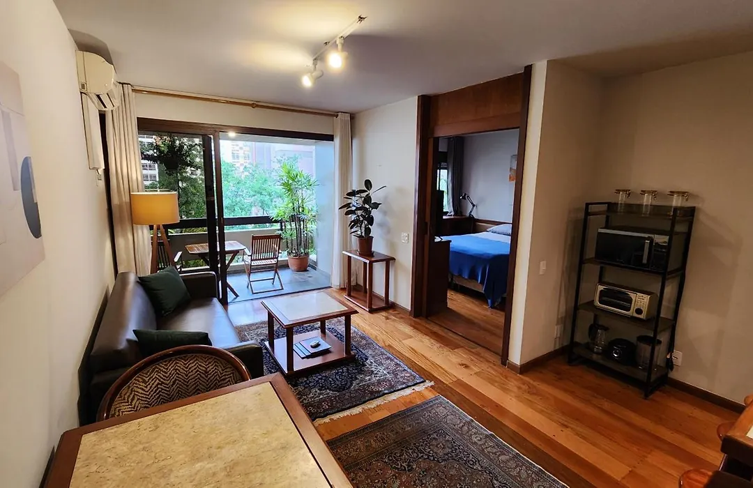 Lorena Residence - Cozy Flat With Balcony-1