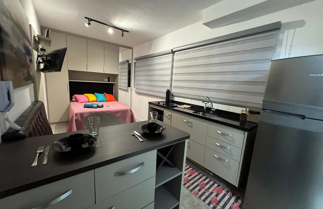 Apartamento404, Completo Com Estacionamento, Wi-Fi, Gym, Tv Smart, Coworking - Para Ate Duas Pessoas-1