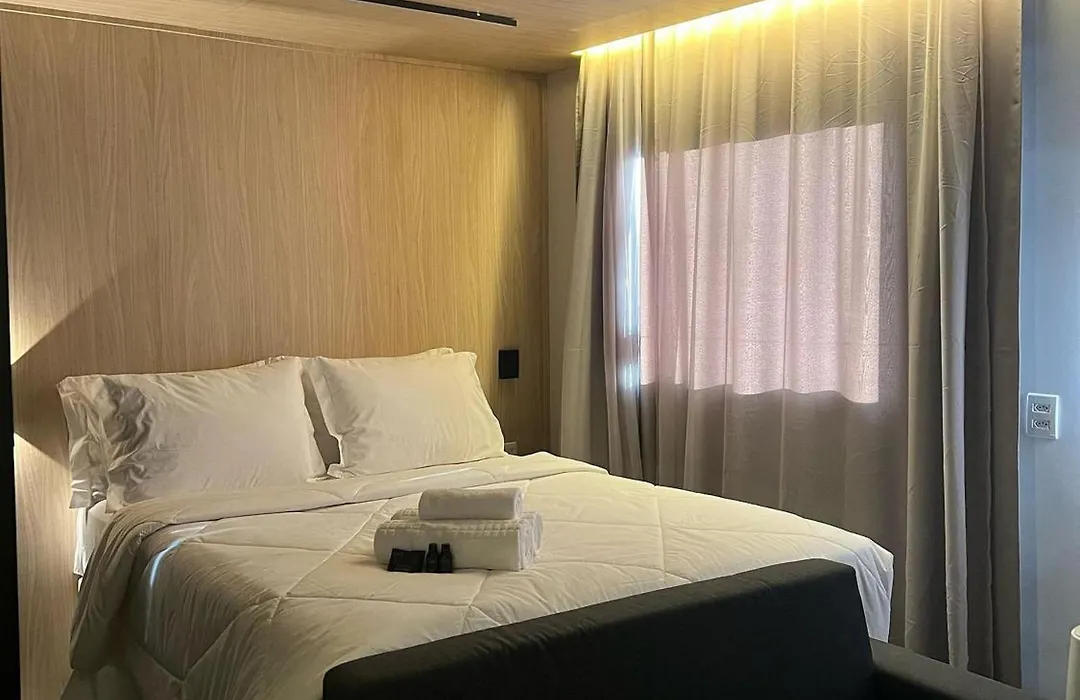 Studio moderno em Pinheiros, próximo a Faria Lima-1