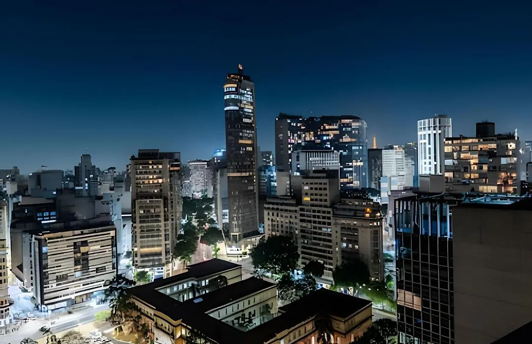 BHaus Setin Nova Republica - Vista Incrível da Praça e Skyline 16o andar - Academia - Piscina - Lavanderia - Em frente ao metrô - SR8-1