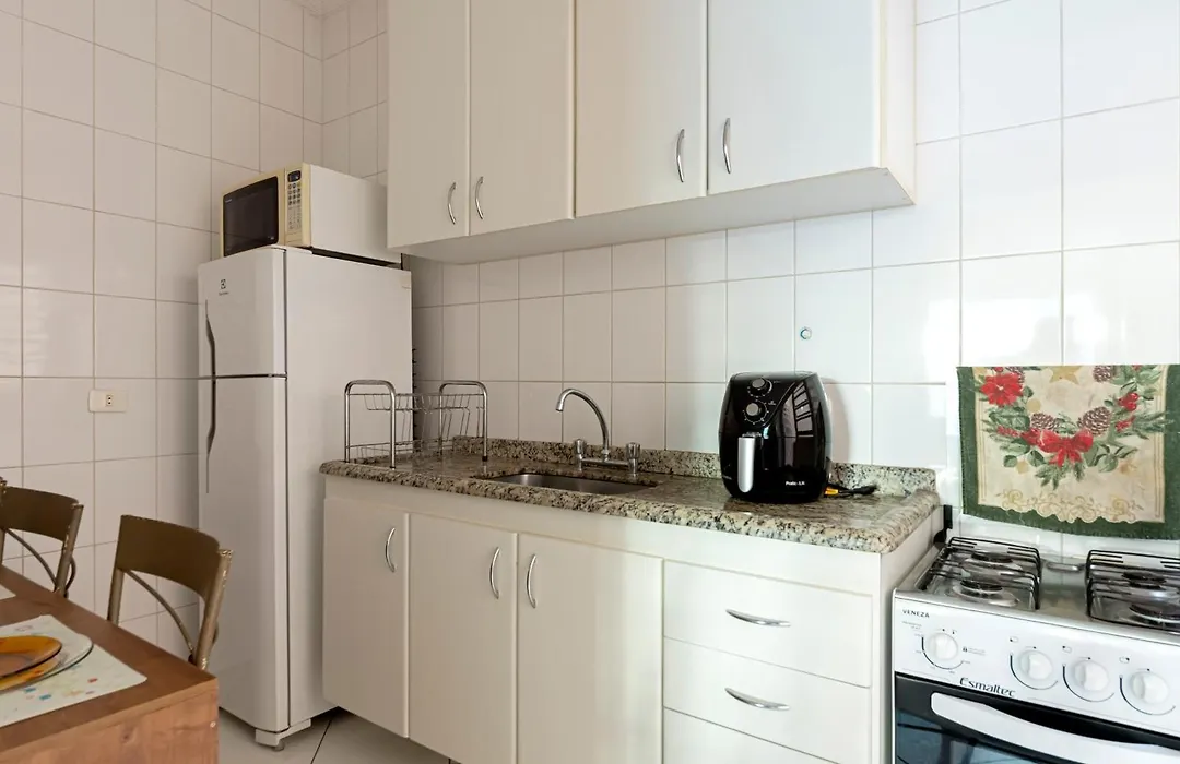 Casa 3 dormitorios, garagem e portão Automático no Tatuapé-1