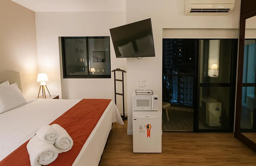 Flat 4 Estrelas Jardim Europa-1