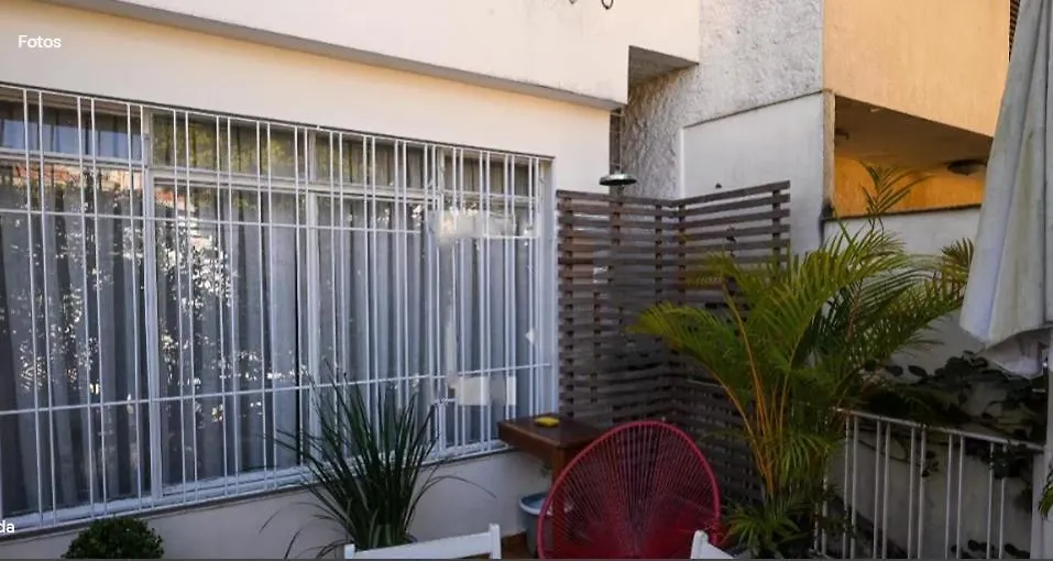 Linda casa ao lado do parque-1
