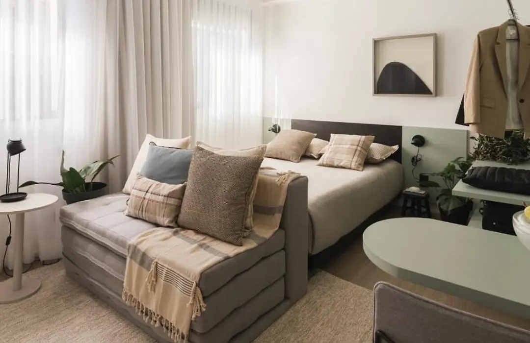 Studio Faria Lima, Pinheiros-1