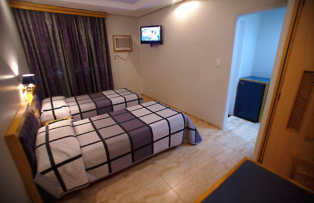 Hotel Columbia-1