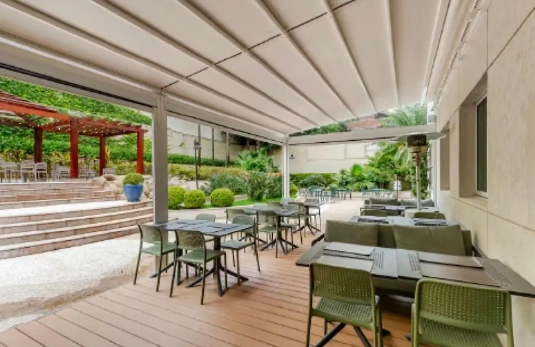 Lindo flat com garagem no Hotel Quality Oscar Freire-1