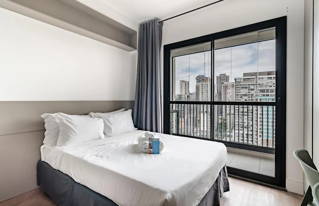 360 Brooklin-1