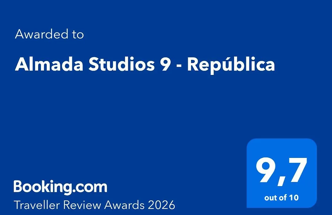 Almada Studios 9 - Republica-1
