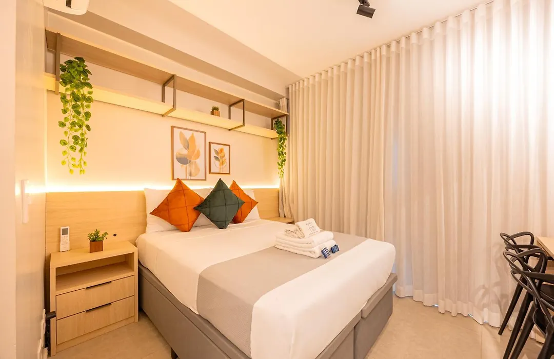 Easy Star - Charmoso studio com cama Queen no Brooklin - NH01I-1