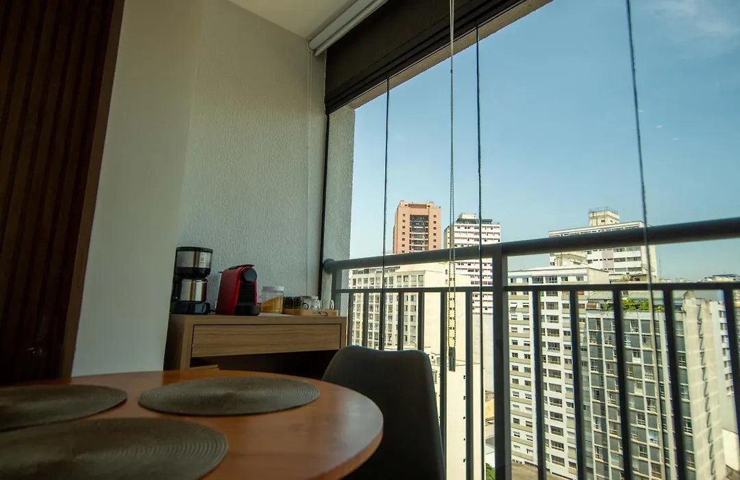 Seu Refúgio Urbano na Consolação – Elegância e Praticidade-1
