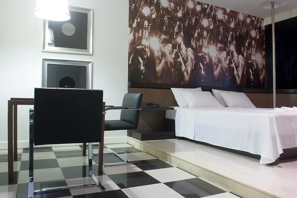 Motel Acaso (Adults Only)-1