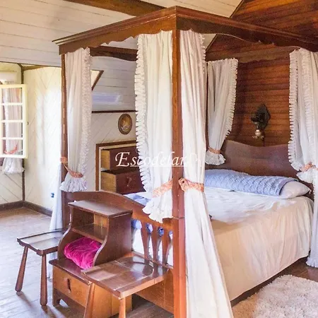 Casa estilo chalé suíço - Serra da Cantareira-2