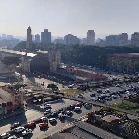Studio Lindo; no centro em frente ao metrô!-2