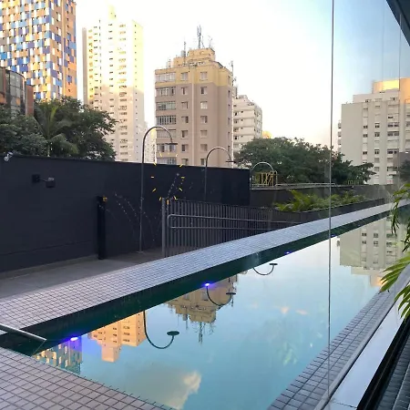 Studio Oscar Freire, na rua mais luxuosa de SP!1120-2