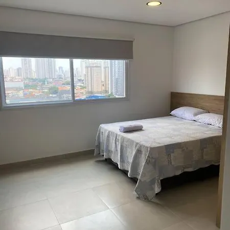 Studio metrô Belém 3-3