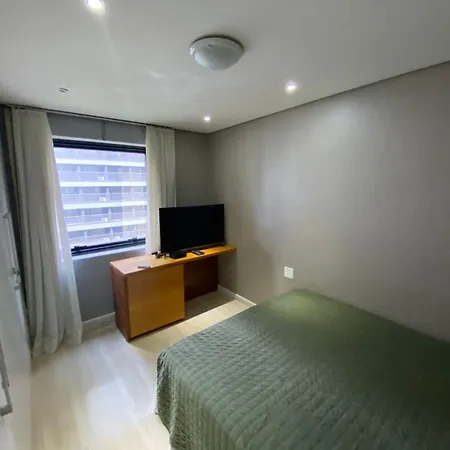 Flat Moema Jamaris-3