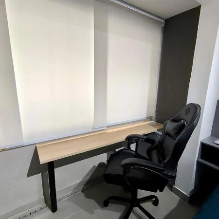 Studio confortável em Pinheiros - NR-2