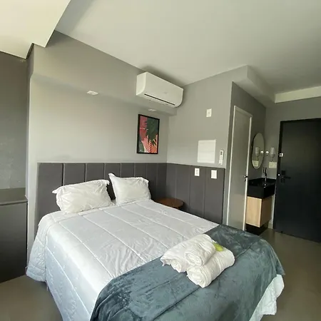 Studio Oscar Freire, na rua mais luxuosa de SP!1122-3