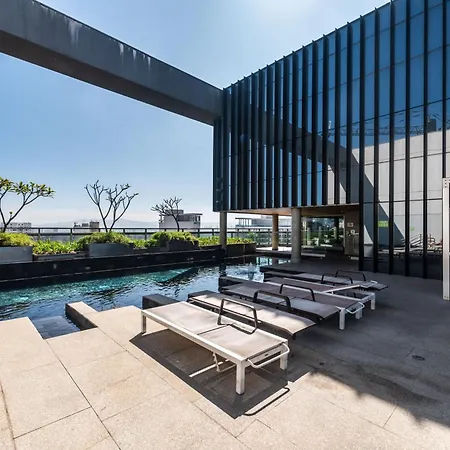 5 Studios Luxo Varanda Cozinha Equipada Piscina Academia Garagem WiFi Perto do Metrô Praça da República São Paulo-2